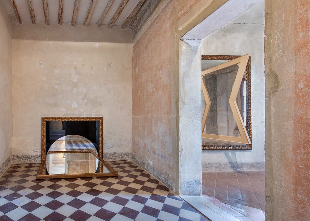 La Soglia 2025, exhibition view Galleria Continua, San Gimignano. Photo: Ela Bialkowska, OKNO Studio