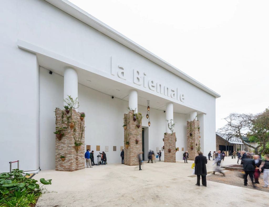 Biennale Arte 2026 Venezia In Minor Keys Otobong Nkanga inštalácia Art Basel 2026