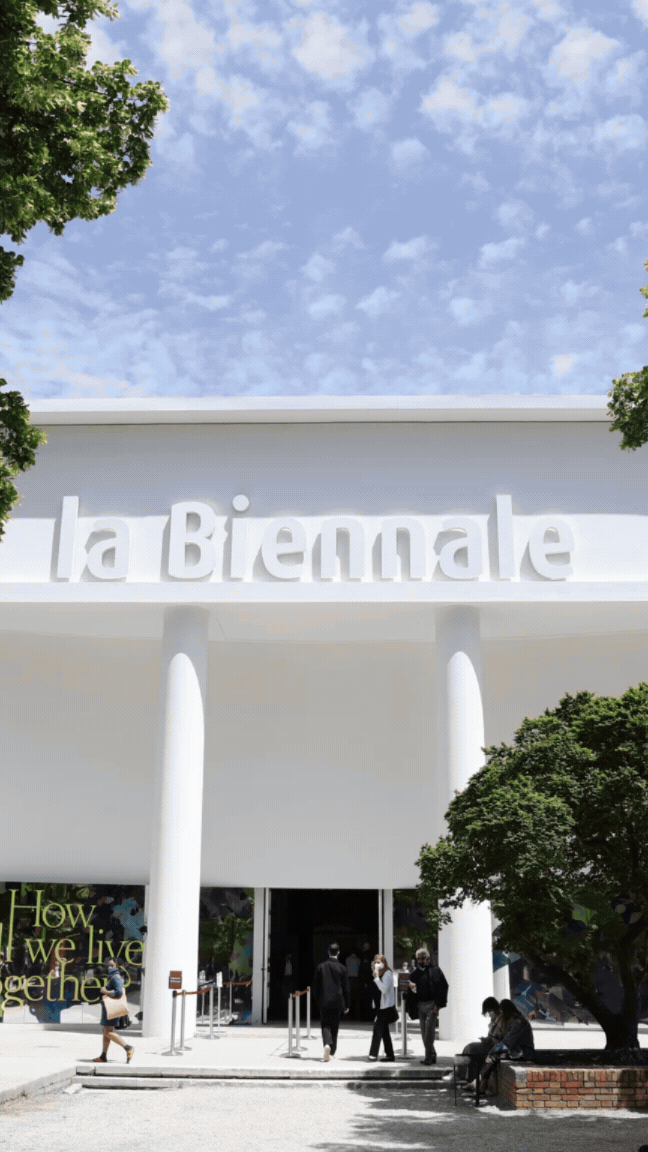 Čo zostane: sedem pavilónov na Benátskom bienále 2026