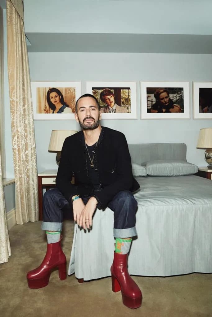 Marc Jacobs pri diele Richarda Princea „Untitled (Four Women Looking in the Same Direction)“, 1977, Sotheby’s New York