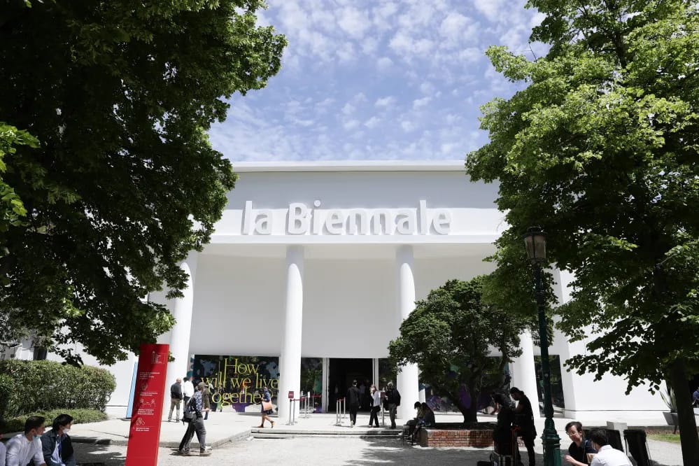 Venice Biennale 2026: „In Minor Keys“ a tichá revolúcia kurátorky Koyo Kouoh